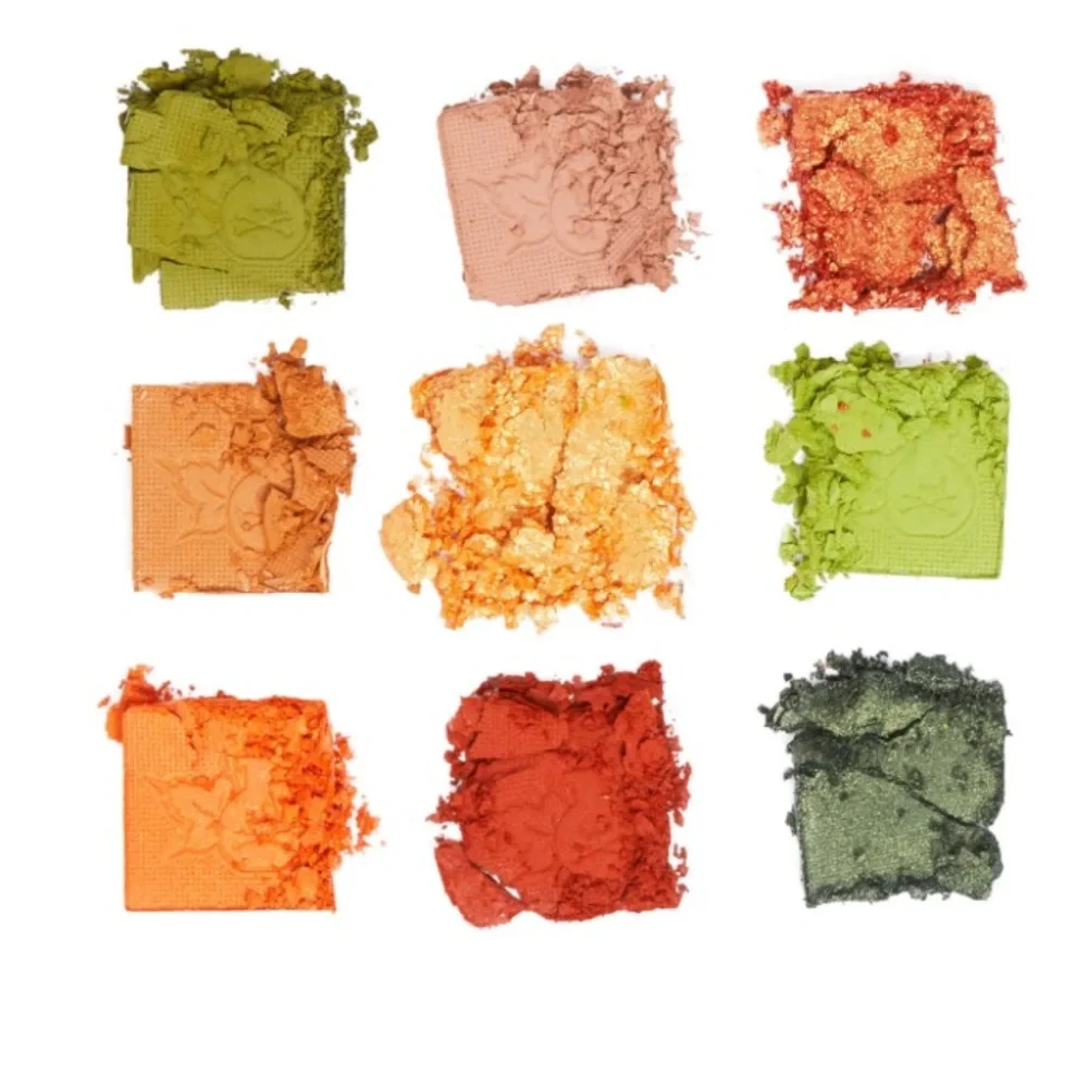 Revolution Beauty Revolution x DC Poison‎ Ivy Botanical Beauty Palette Batman